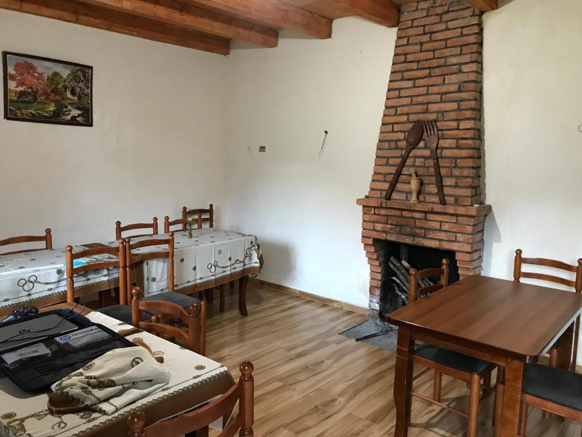 Guesthouse Freskia Theth Buitenkant foto