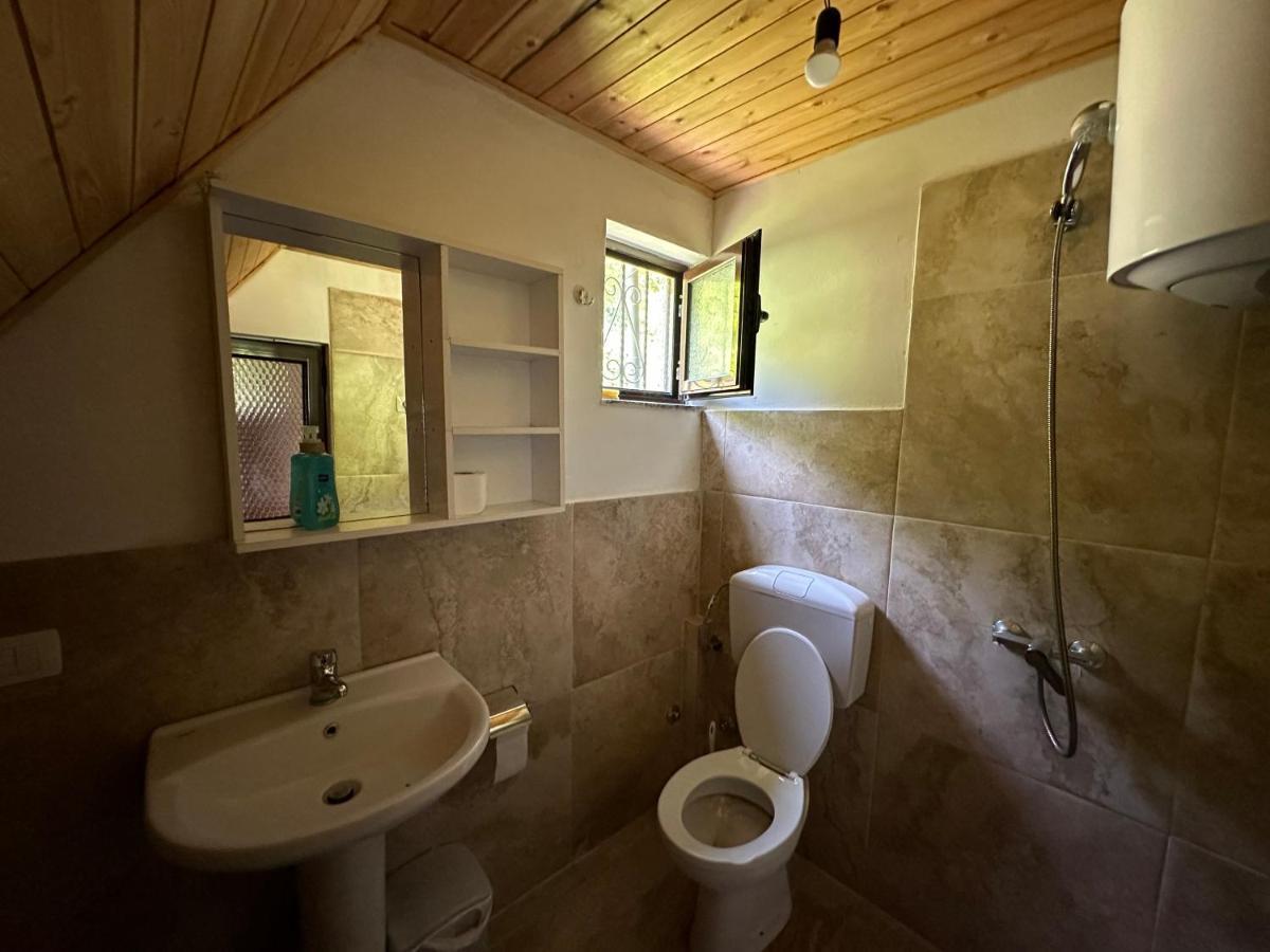 Guesthouse Freskia Theth Buitenkant foto