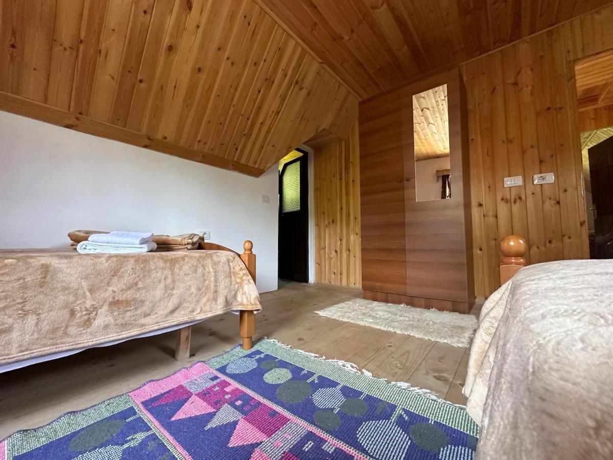 Guesthouse Freskia Theth Buitenkant foto